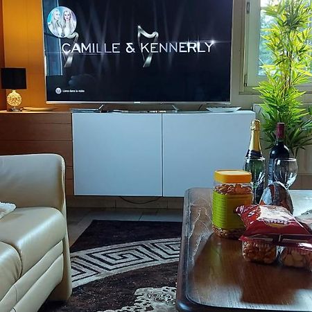 Nazareth Logement Un Magnifique Logement De Vacances Bastogne Kültér fotó